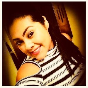 Meet your Posher, Janeth